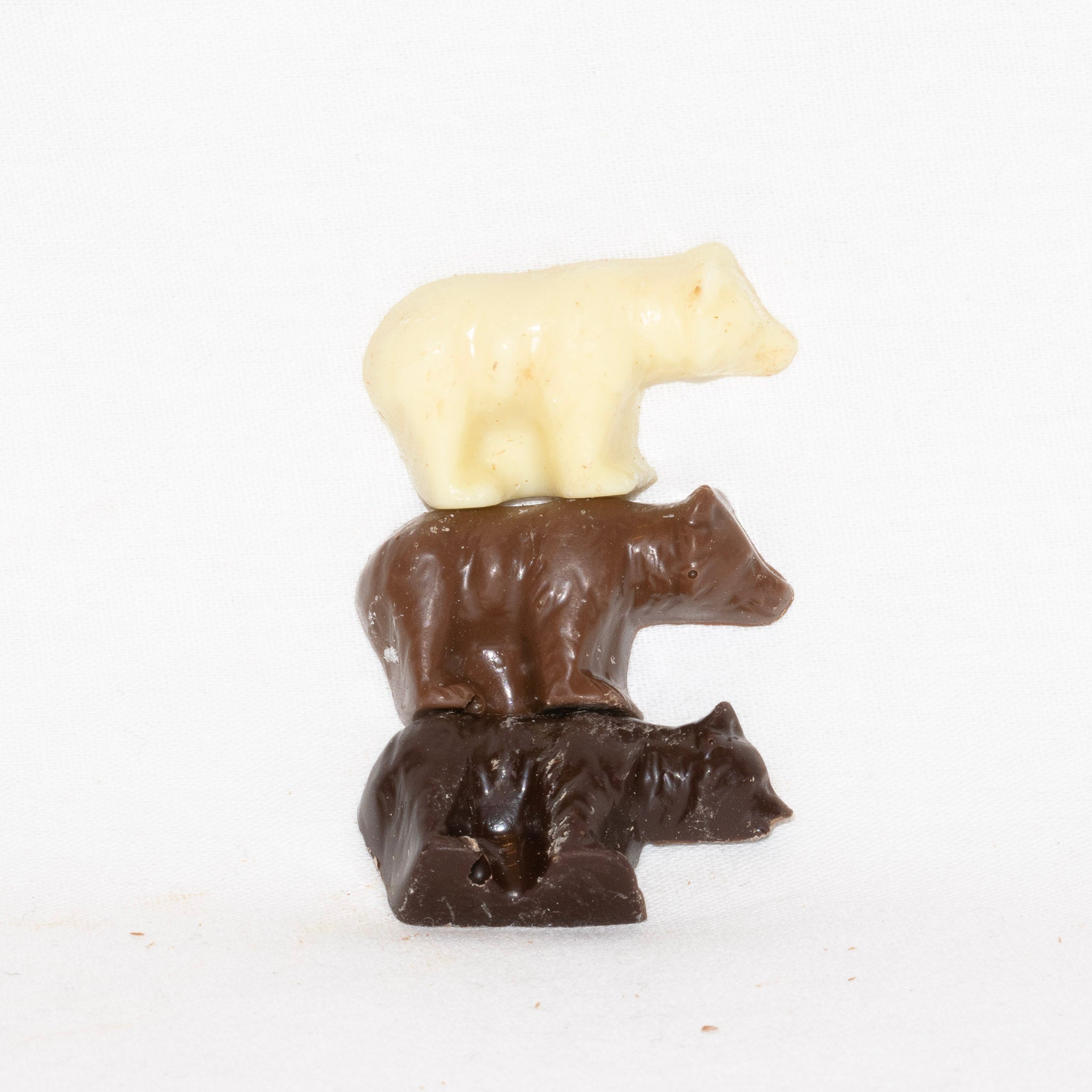 Chocolate treats shaped like bears.