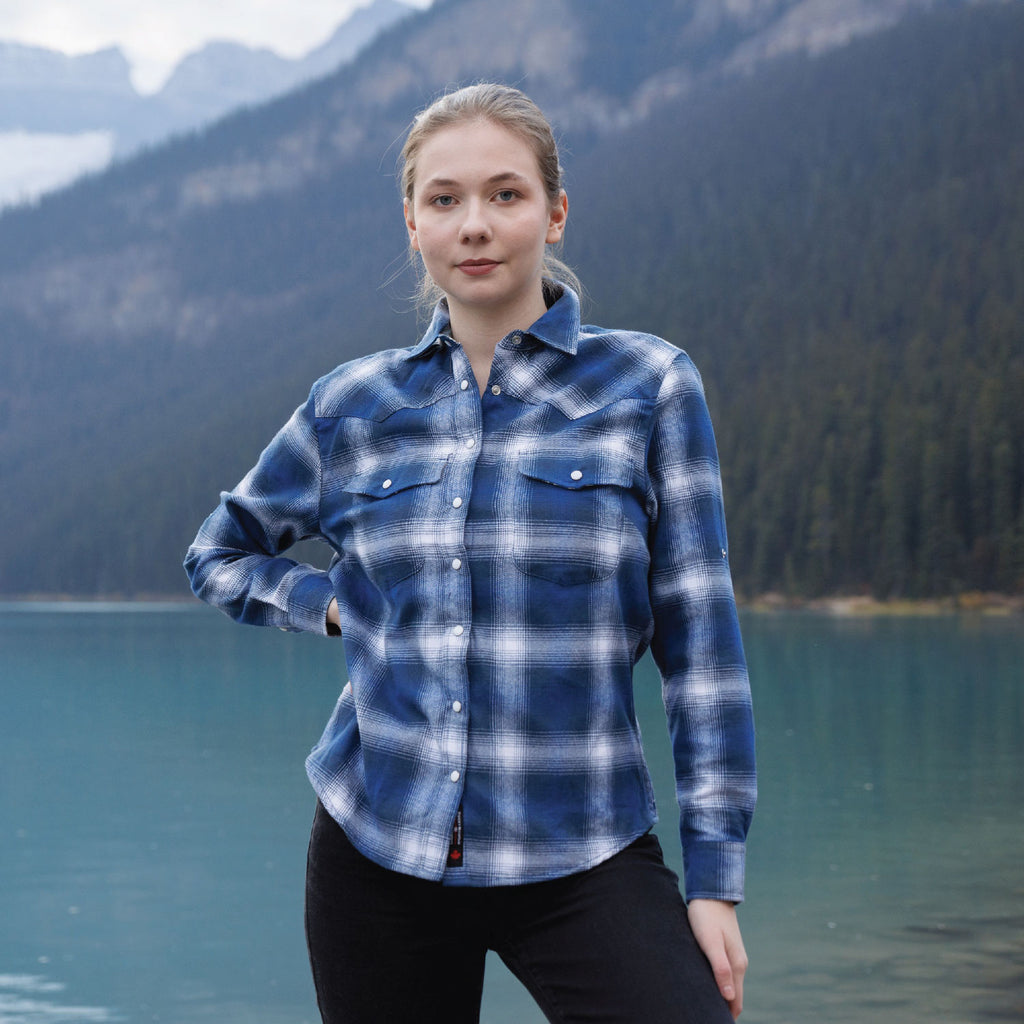 612 Woman's Snap Flannel Shirt in Vintage Blue